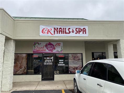 Specialties Studio M Salon and Spa is a full-service salon specializing in hair care, nail services, massages, facials, body and facial waxing, make-up application, Xtreme eyelash extensions, and spray tanning. . Nail salons findlay ohio